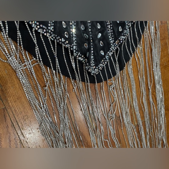 Banjul Black Zippered Pouch - Picture 14 of 15